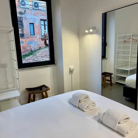 Design And Fitness - Pantheon And Trevi Apartment